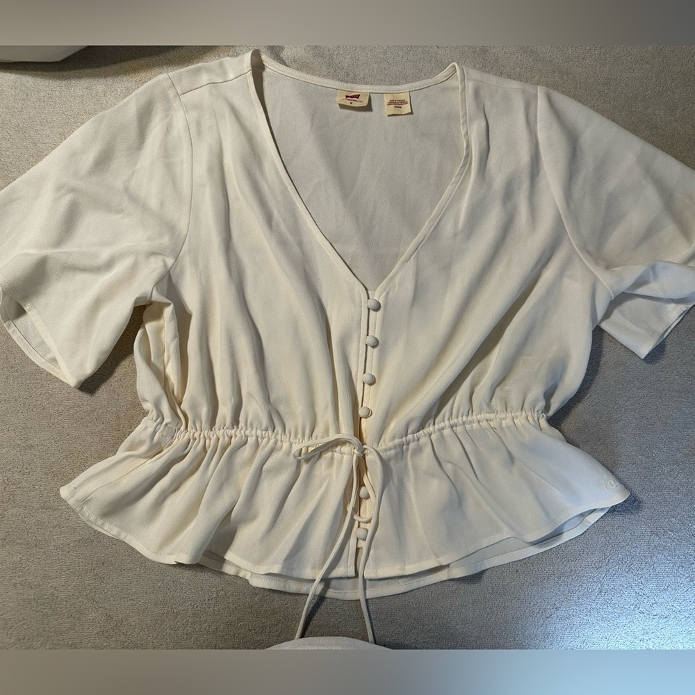 Levi’s white flowy blouse